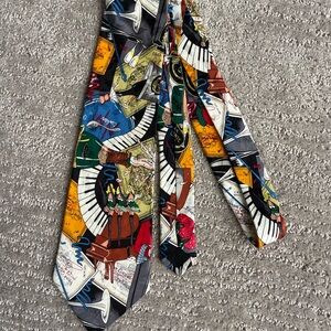 Nicole Miller hand sewn silk necktie